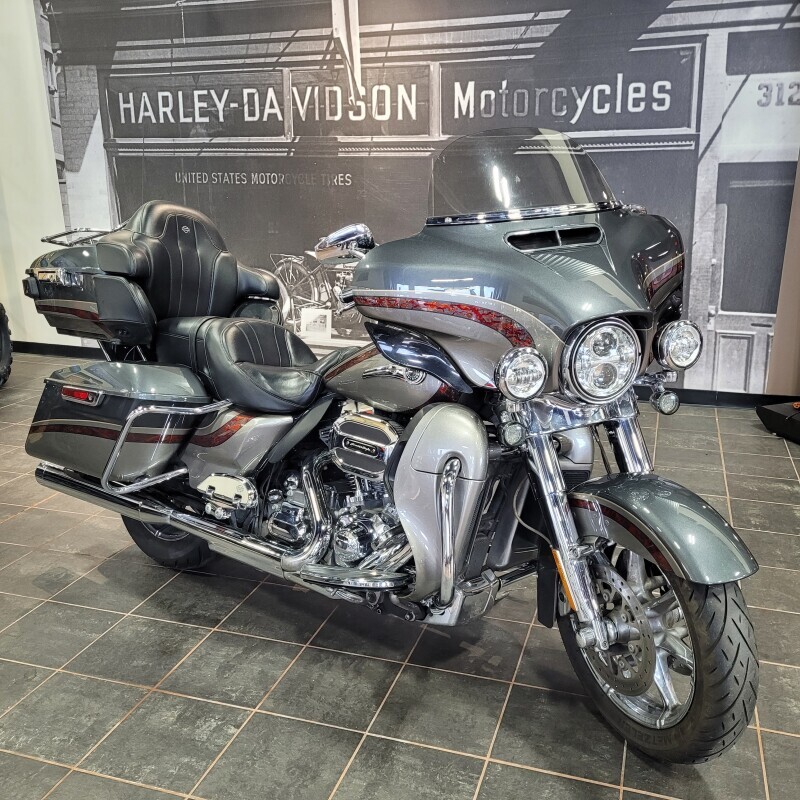 2016 Harley-Davidson CVO Limited CVO LIMITED in Lebanon, NJ