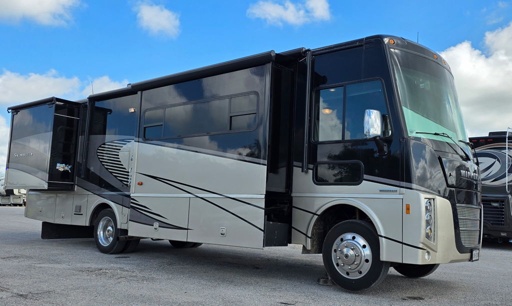 2019 Winnebago Sightseer 33C RV