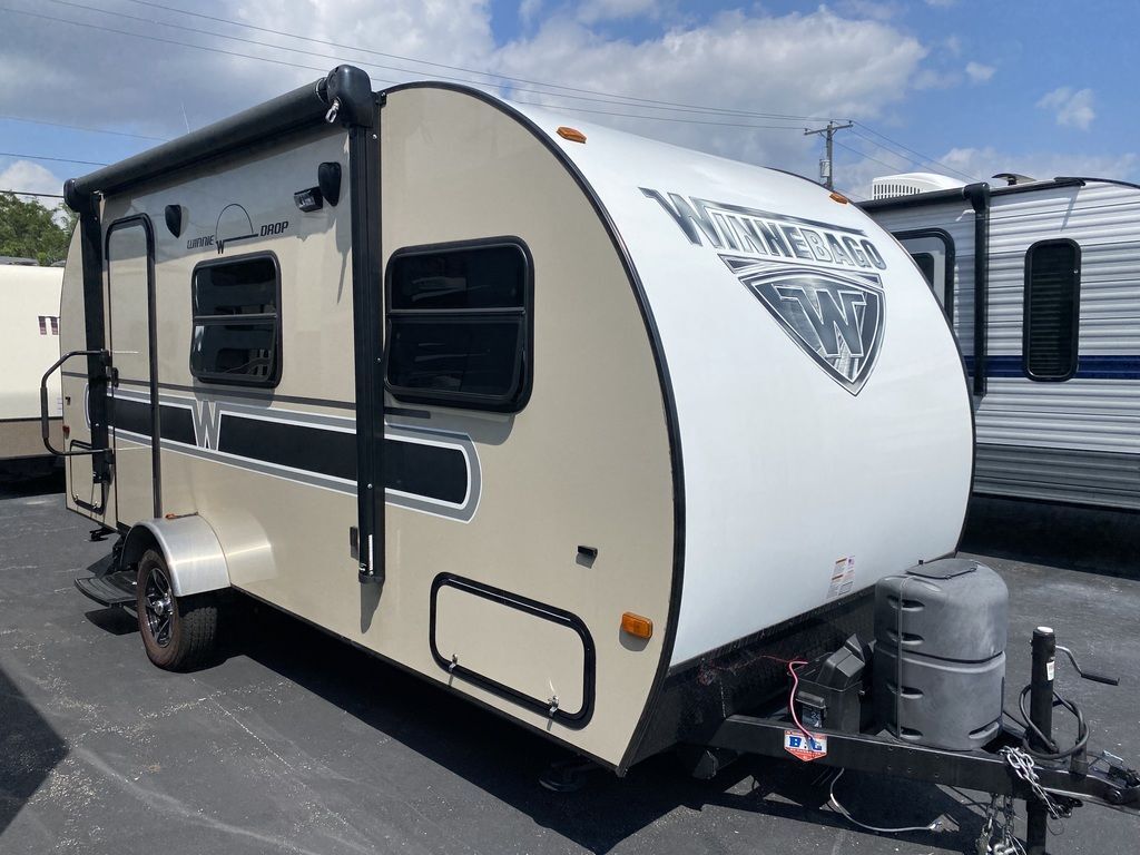 2017 Winnebago Winnie Drop WD170S in rockford IL