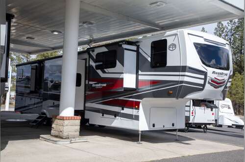 2025 Forest River Riverstone 425FO in spokane WA