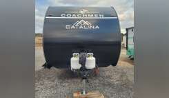2026 Coachmen Catalina Summit Series 8 211BH RV
