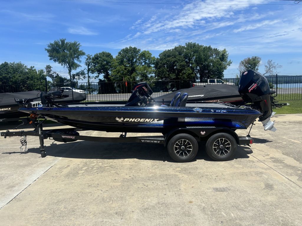 バクフーン New 2027 Phoenix Bass Boats 919ZXL For Sale in Guntersville, AL