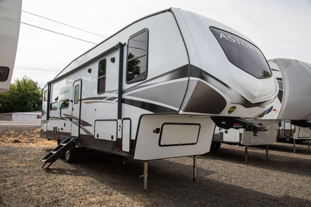 2022 Dutchmen Astoria 1500 2943BHF in moses lake WA