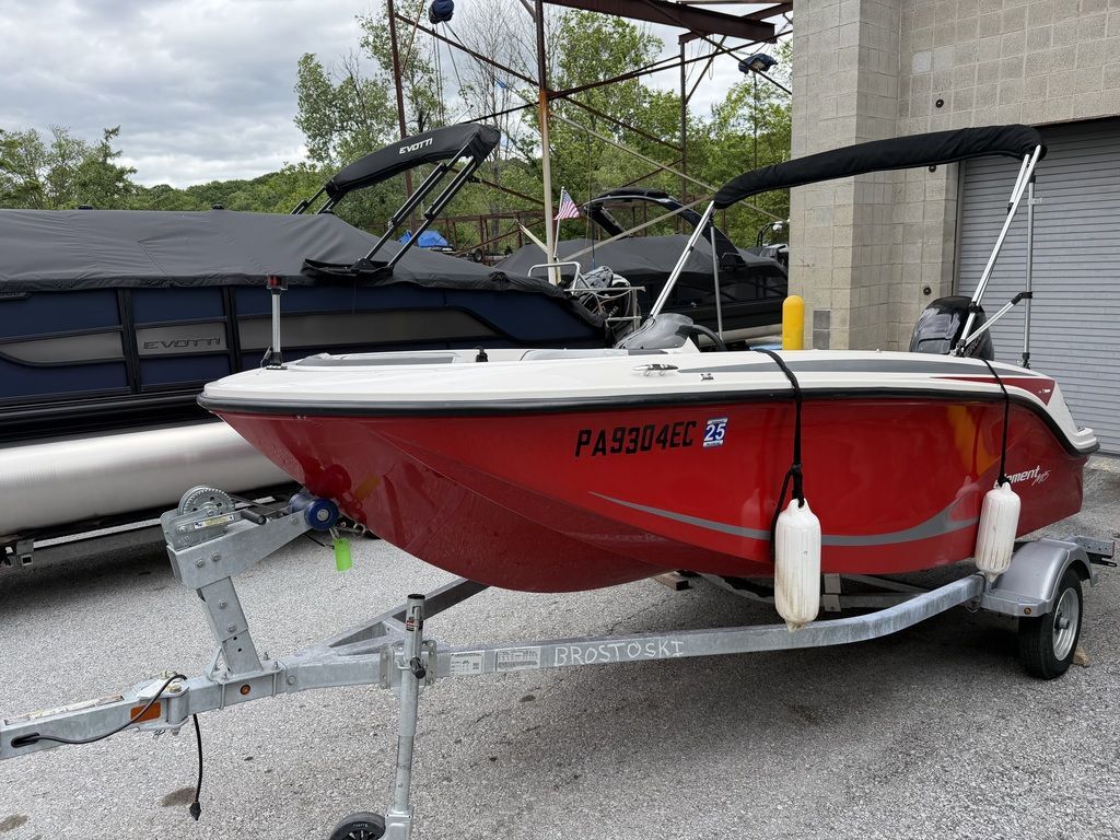 2023 Bayliner M15 in greentown PA