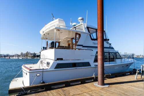 1991 Lien Hwa Motor Yacht in portland OR