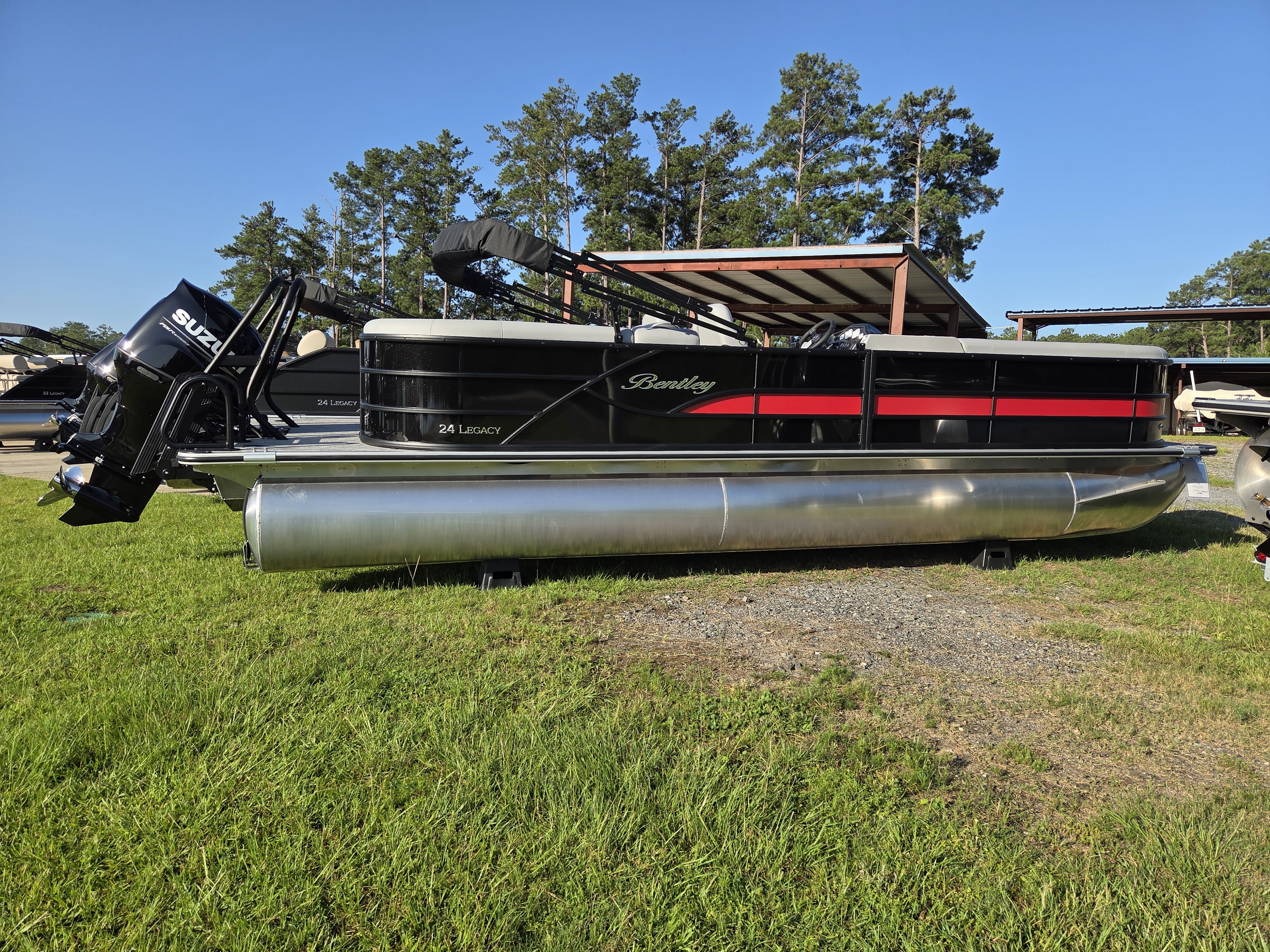 2027 Bentley Pontoons Legacy 243 SPORT3 Navigator 22' in macon GA