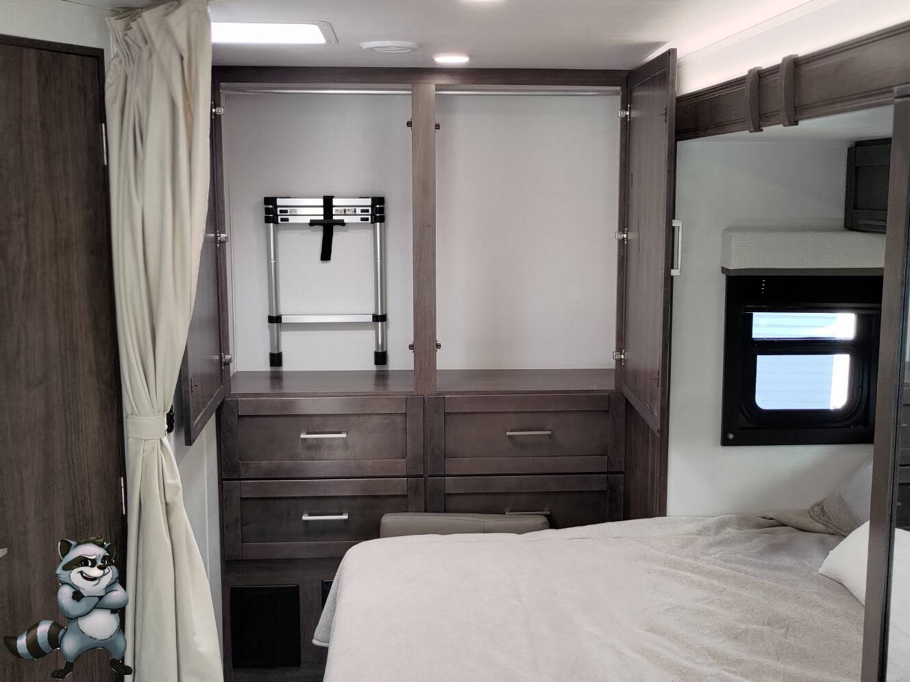 A photo of this 2026 Jayco REDHAWK 24B