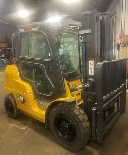 2014 Caterpillar Lift Trucks DP40N in Bristol, PA