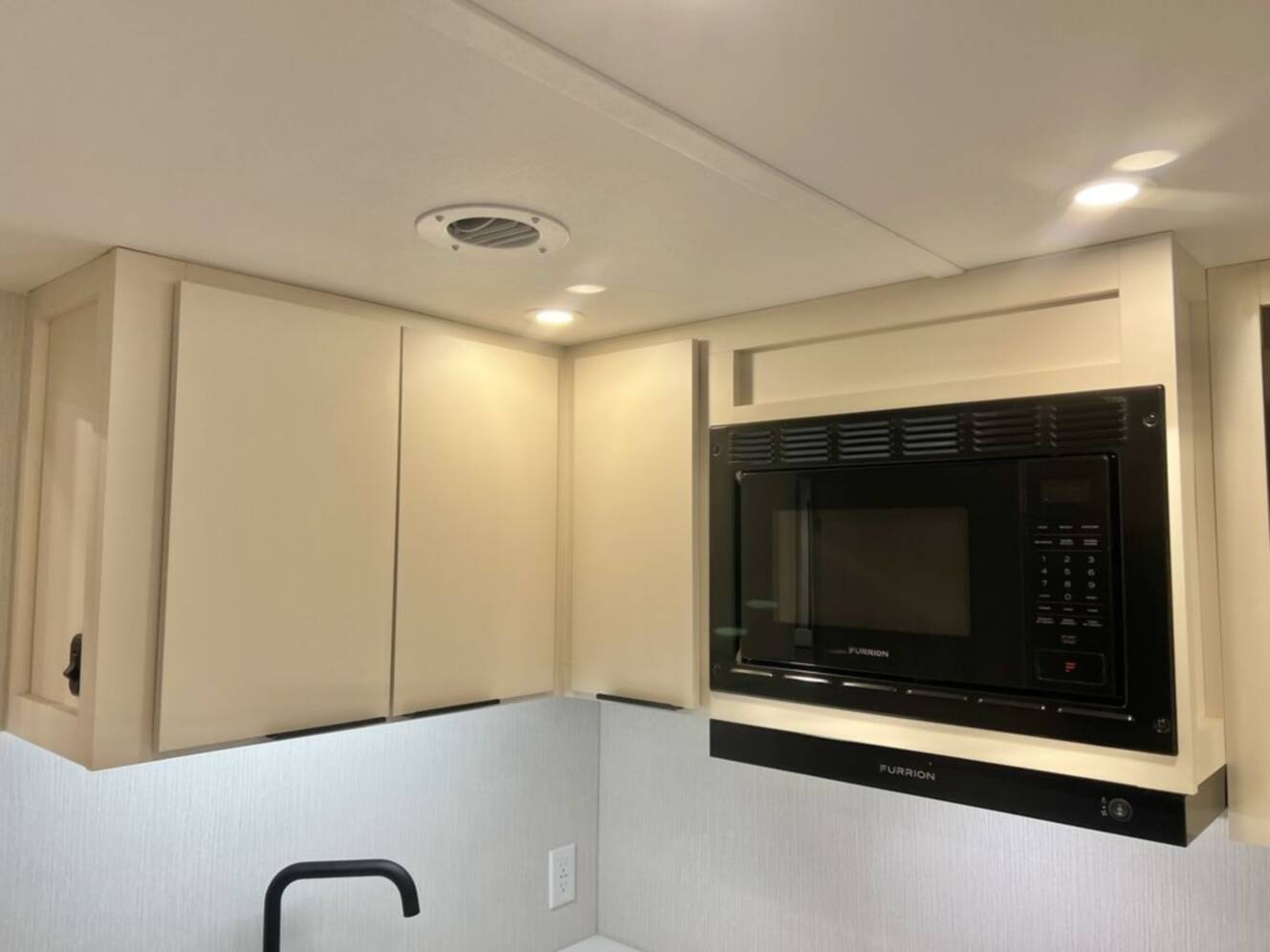 A photo of this 2026 Winnebago Thrive 25RLS