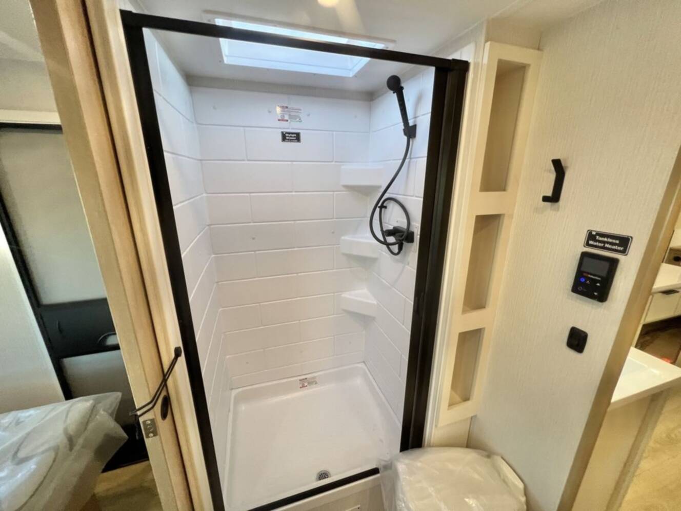 A photo of this 2026 Winnebago Thrive 25RLS