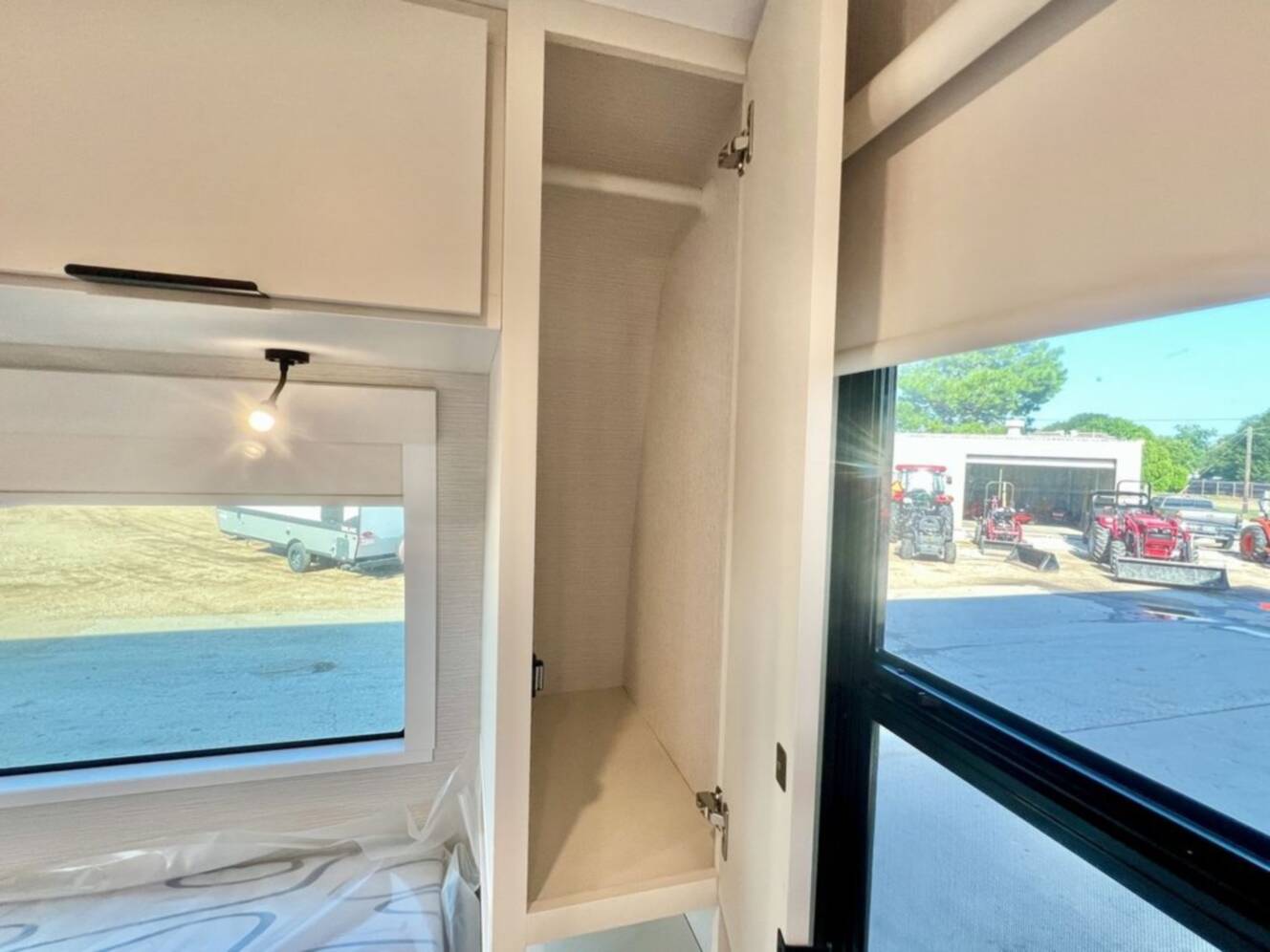 A photo of this 2026 Winnebago Thrive 25RLS