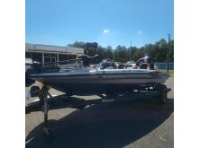 5 Ready-to-Go Fiberglass Bass Boats image
