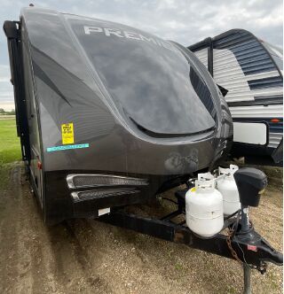 2018 KEYSTONE BULLET PREMIER 19FBPR