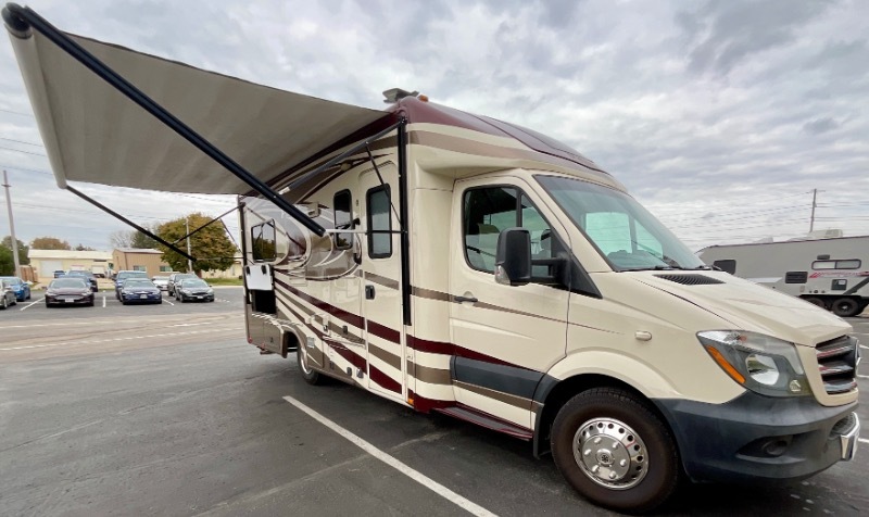 2015 Coachmen Prism 24J in elkhorn WI