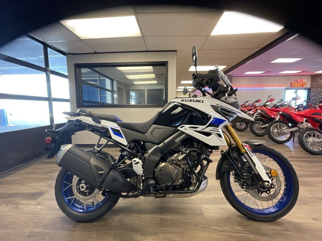 2026 Suzuki V-STROM 1050DE 1050DE in Oklahoma City, OK