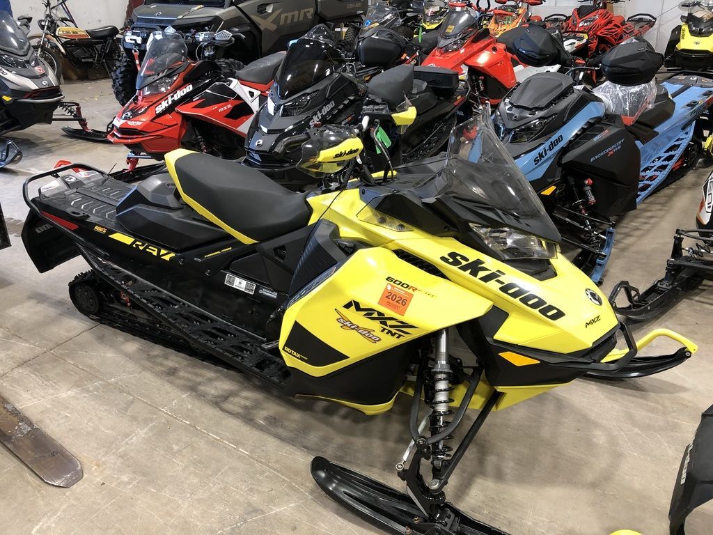 2020 Ski-Doo MXZ® TNT® Rotax® 600R E-TEC® Ripsaw 1.25 Sunburst in johnson creek WI