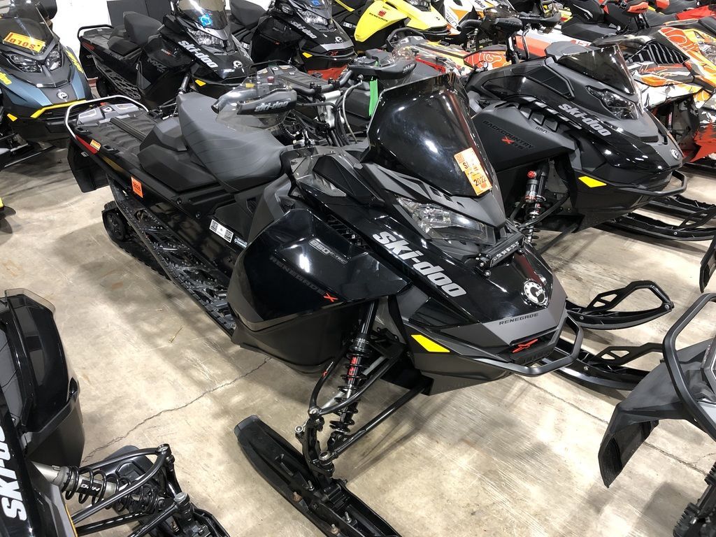 2021 Ski-Doo Renegade® X Rotax® 850 E-TEC® Ice Ripper XT 1.5 Blac Snowmobile snowmobile