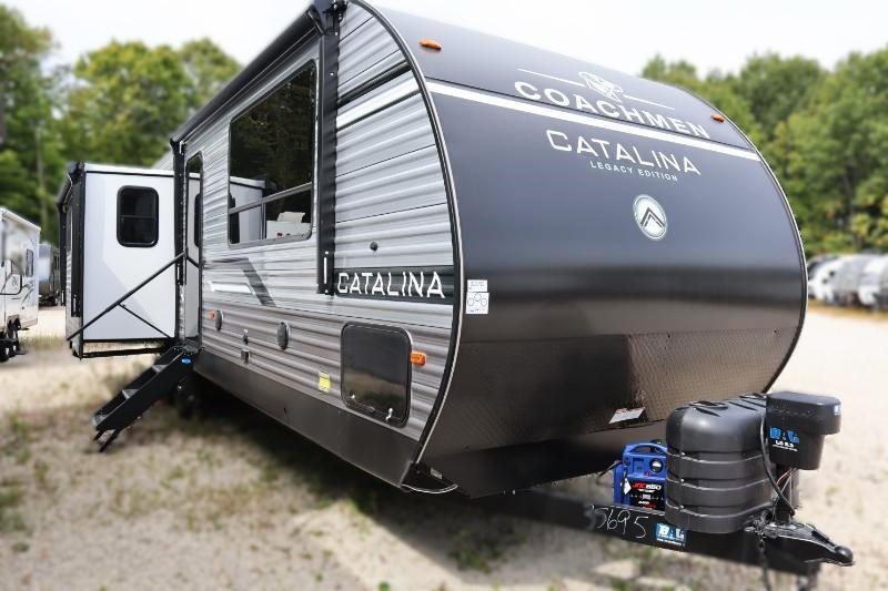 2026 Coachmen Catalina Legacy Edition 313RLTS in slinger WI
