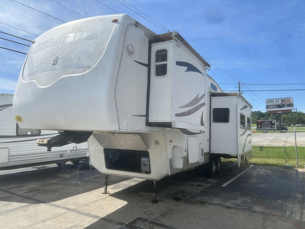 2004 Forest River CEDAR CREEK 34RLBS in cartersville GA