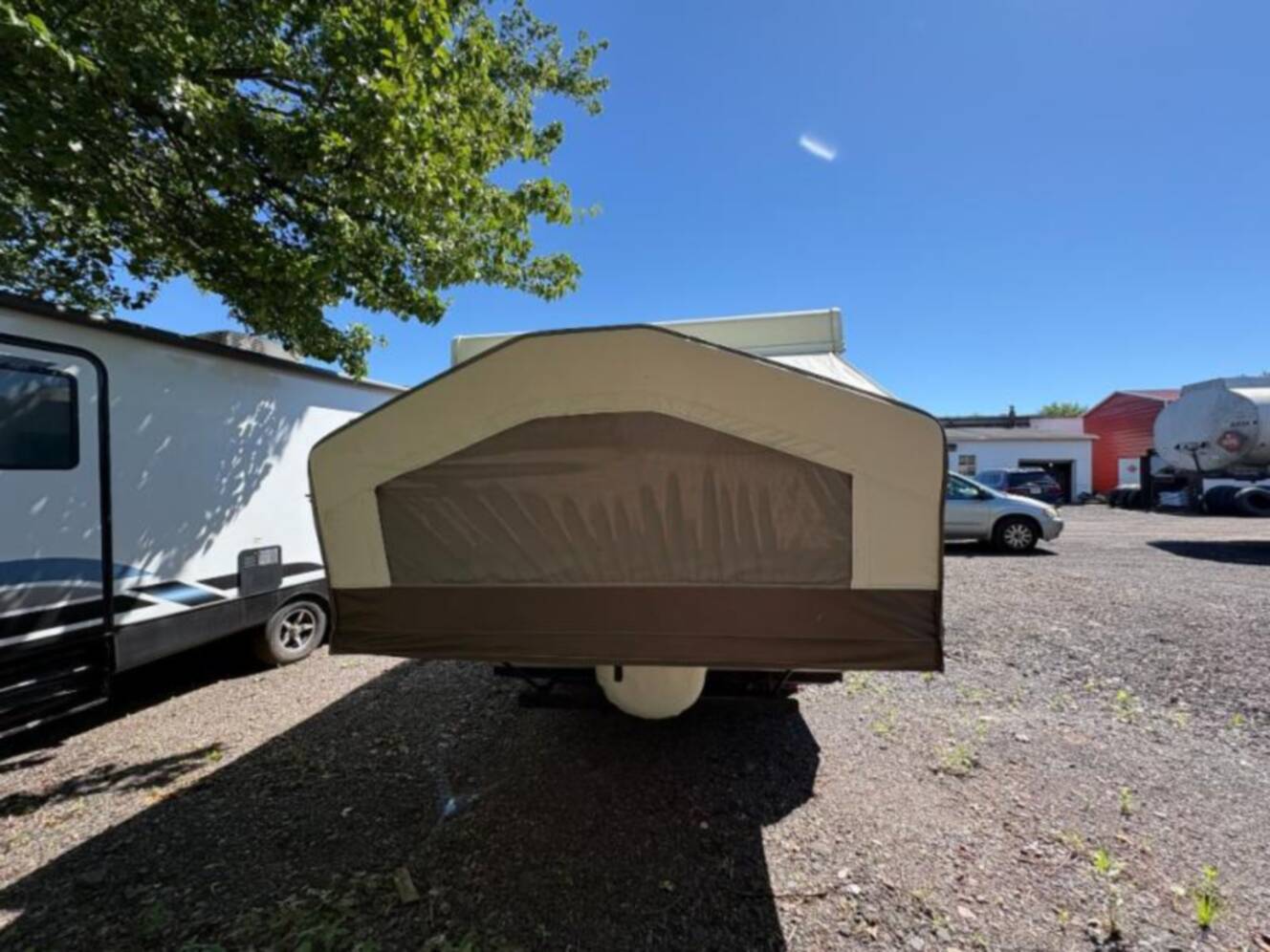 A photo of this 2016 Rockwood Rockwood Freedom Series 1940LTD