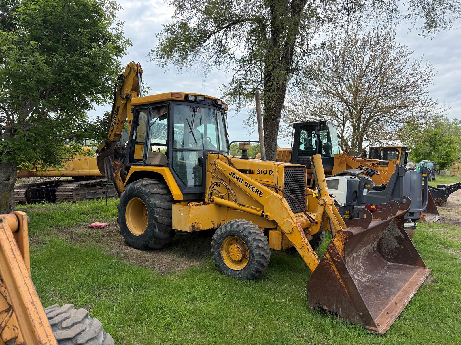 John Deere 310D in Wayne, MI