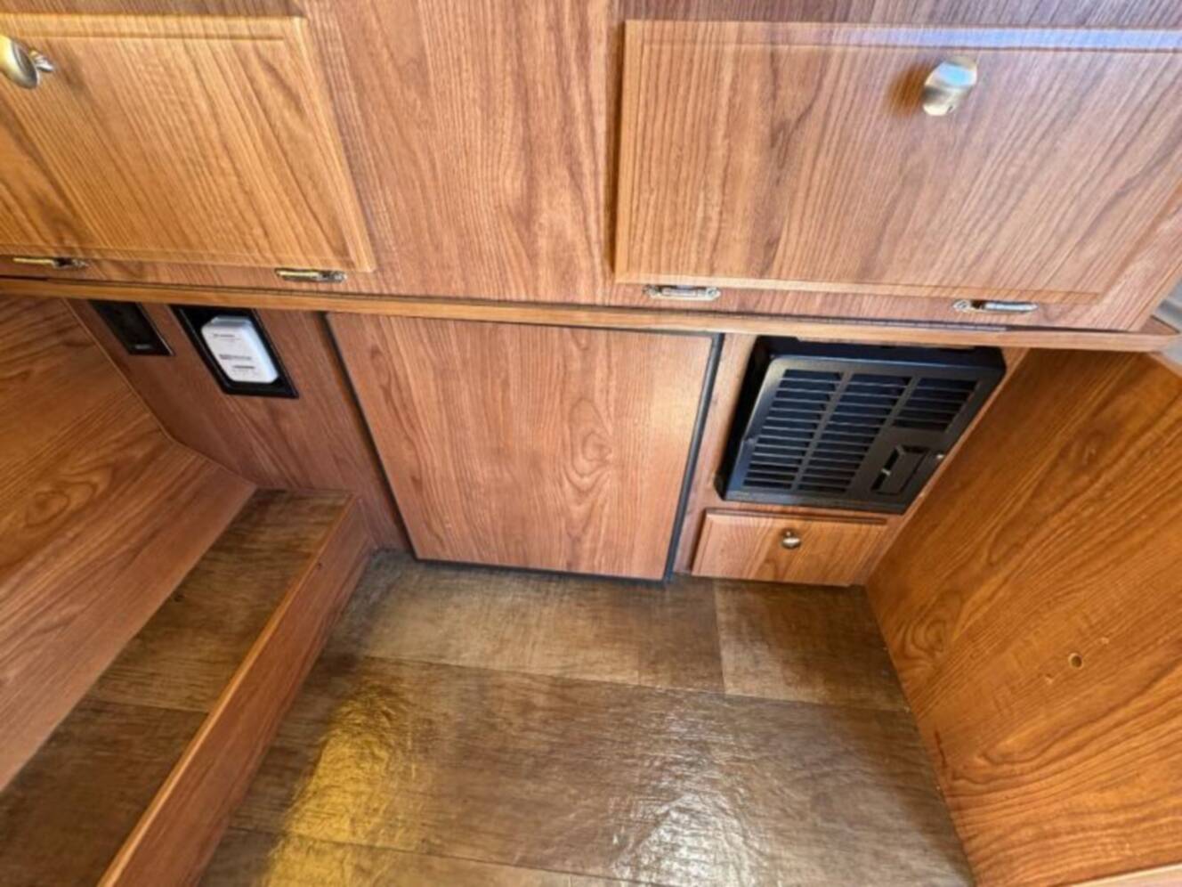 A photo of this 2016 Rockwood Rockwood Freedom Series 1940LTD