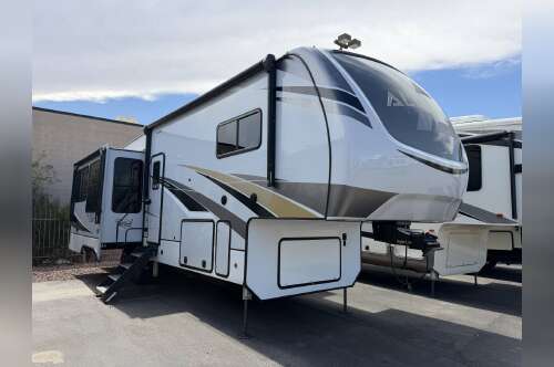 2021 Alliance Paradigm 310RL in tucson AZ