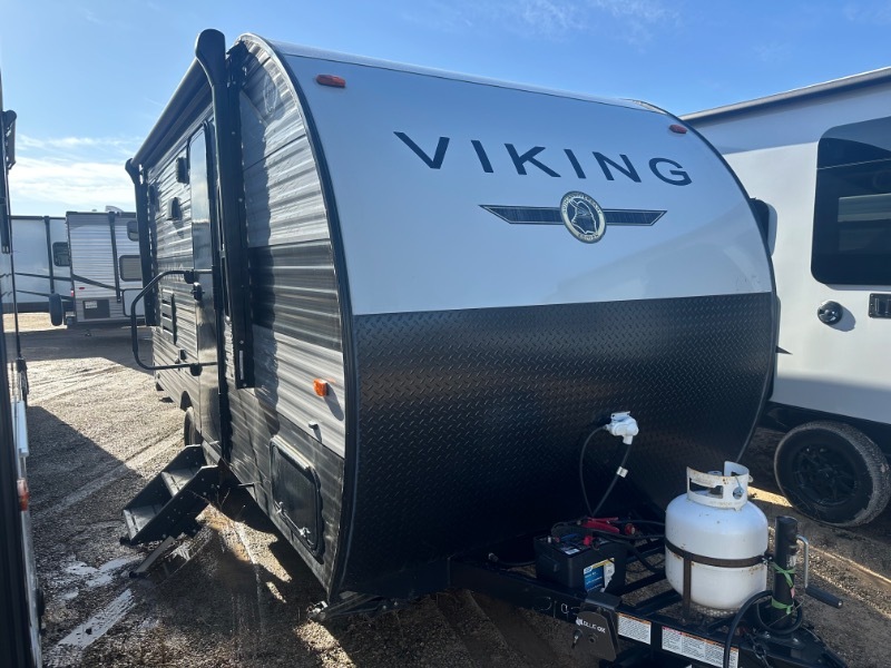 2022 Coachmen Viking Ultra-Lite 17FQS in neenah WI
