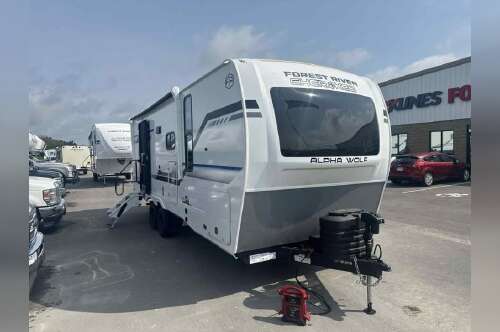 2026 Forest River Cherokee Alpha Wolf 22SW in neenah WI