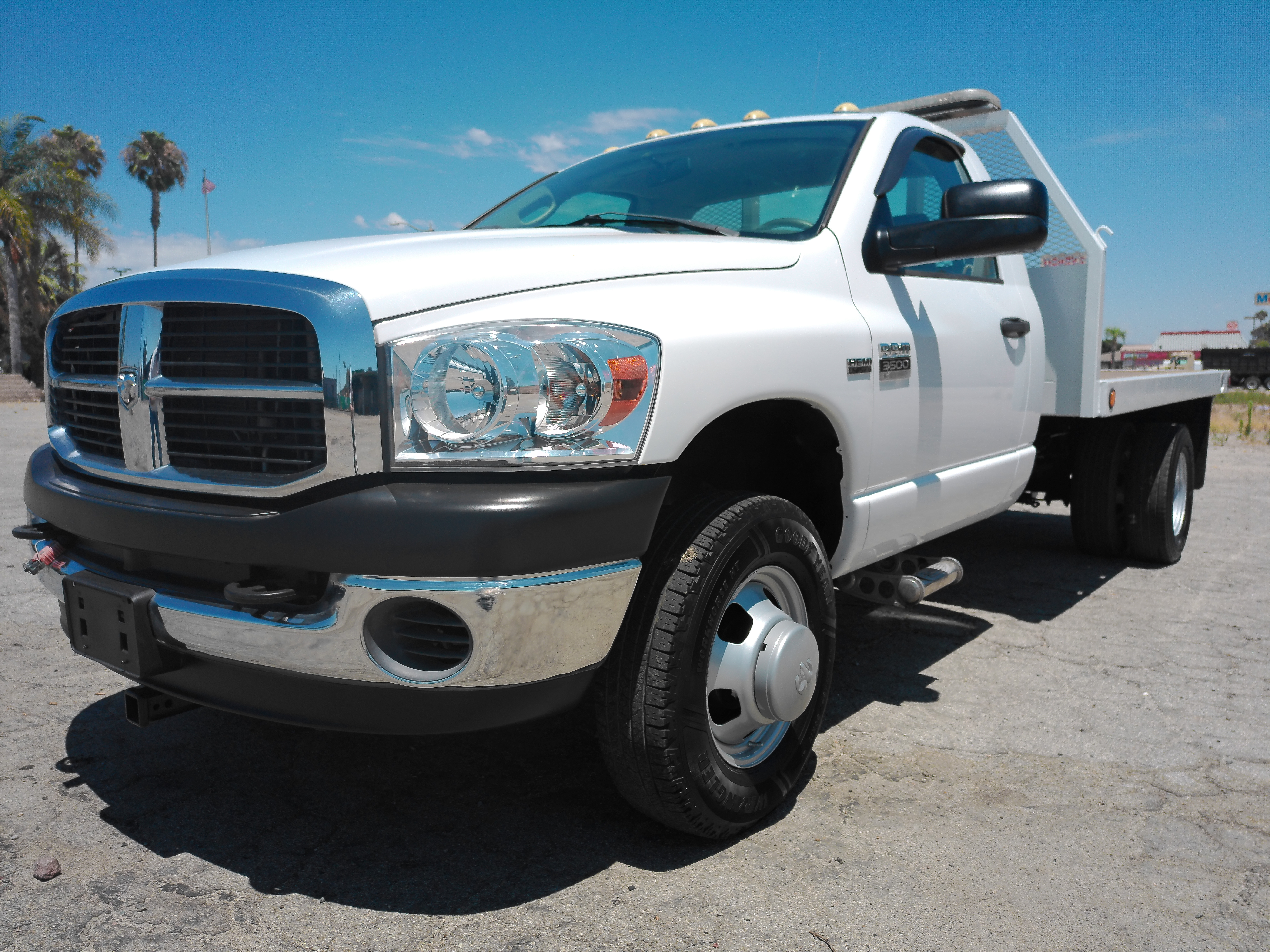 2007 DODGE RAM 3500 in Colton, CA