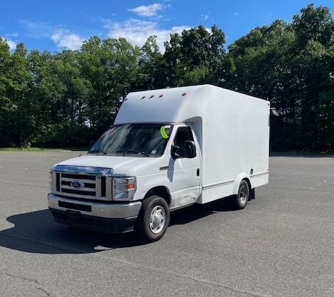 2022 FORD ECONOLINE in Shrewsbury, NJ
