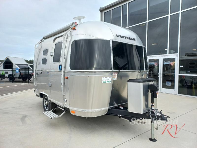 2025 Airstream Caravel 16RB RV