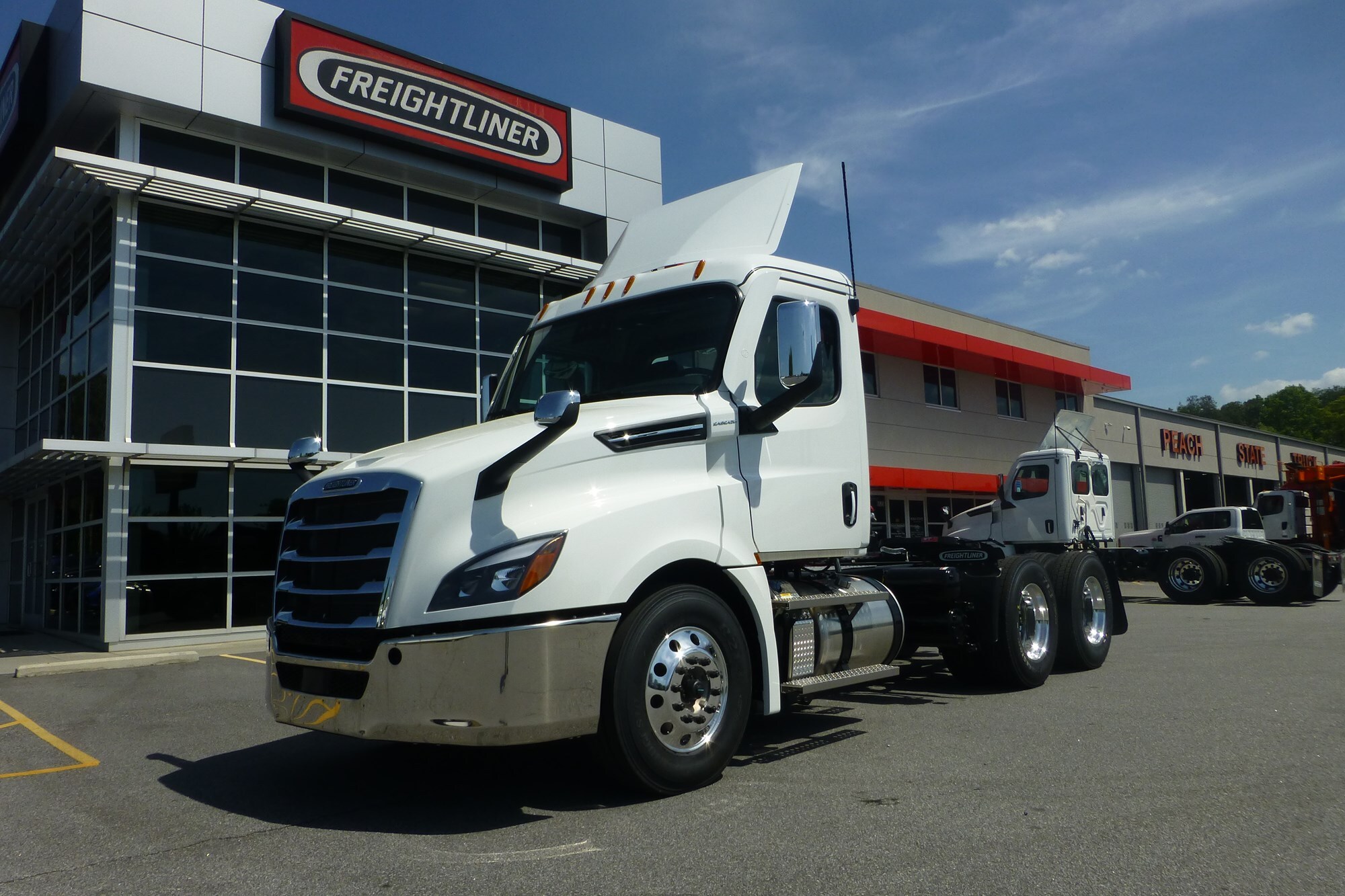 2027 FREIGHTLINER CASCADIA 126 in Norcross, GA
