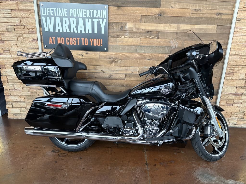 2025 Harley-Davidson® FLHXU - Street Glide® Ultra ULTRA in Lacey, WA
