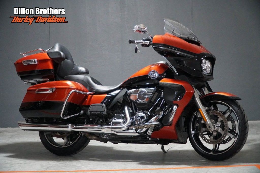 2025 Harley-Davidson® FLHXU - Street Glide® Ultra ULTRA in Omaha, NE