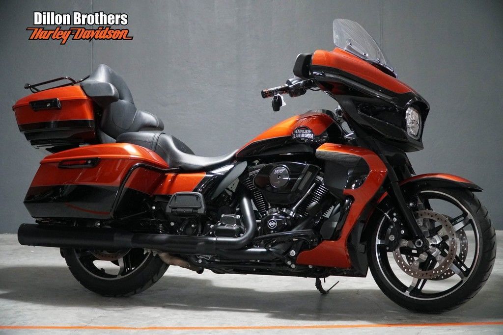 2025 Harley-Davidson® FLHXU - Street Glide® Ultra ULTRA in Omaha, NE