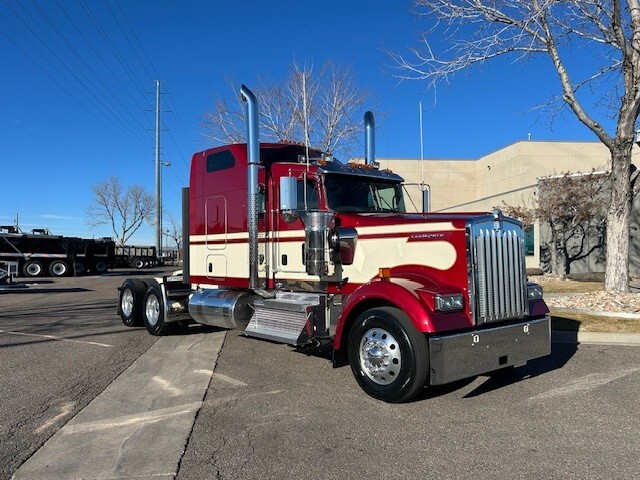 2027 KENWORTH W900L in Denver, CO