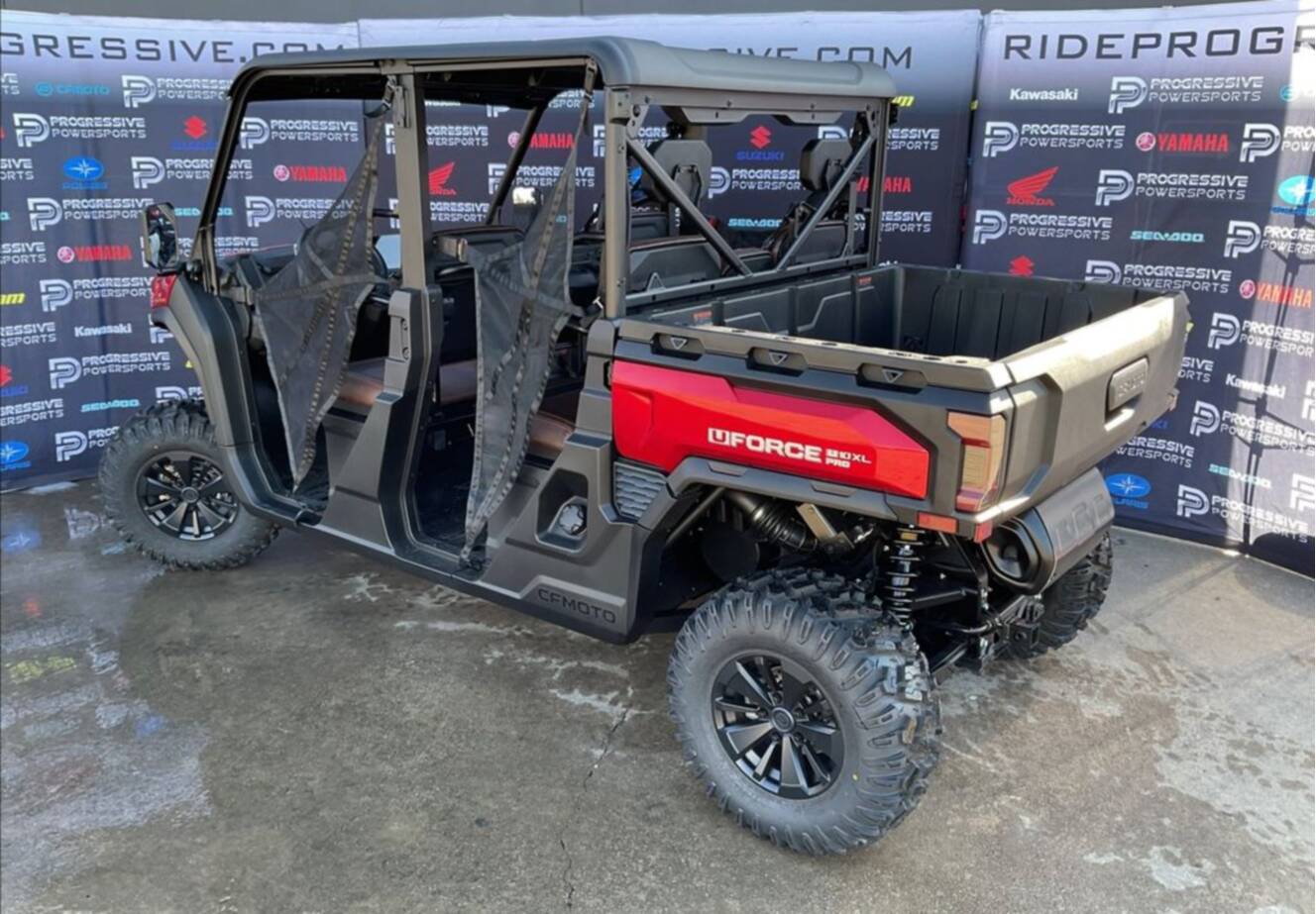 A photo of this 2026 CFMOTO UFORCE U10 XL PRO