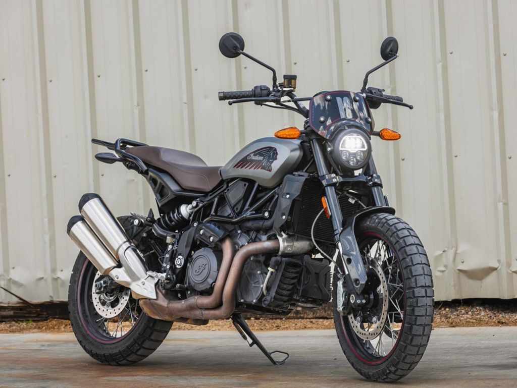 2022 Indian Motorcycle® FTR Rally Titanium Smoke in New Braunfels, TX