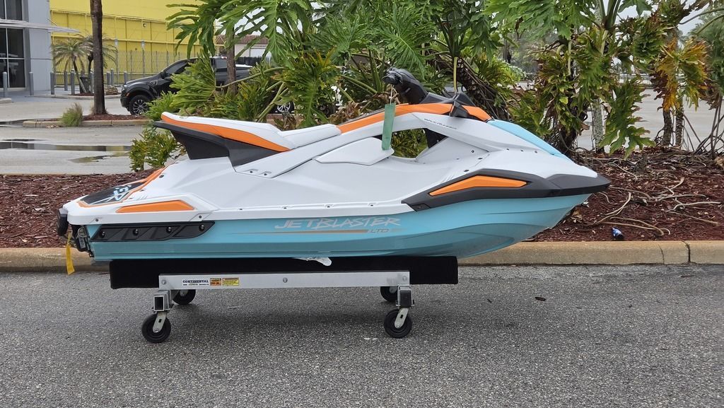 2026 Yamaha Waverunners JetBlaster LTD BASE in Lakeland, FL