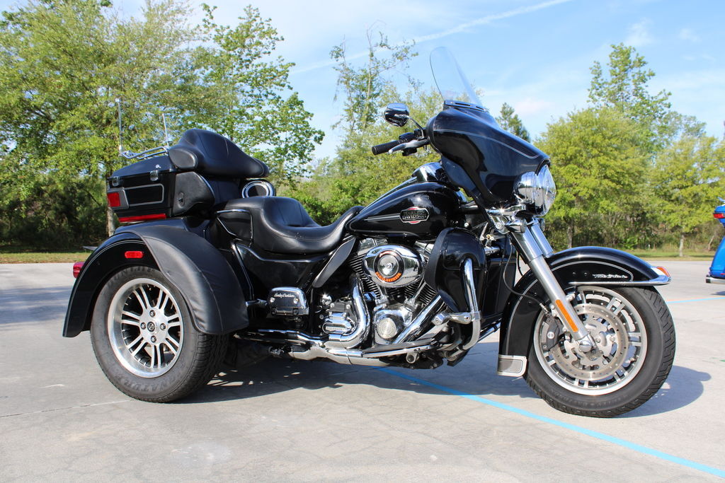 2013 Harley-Davidson® FLHTCUTG - Tri Glide® Ultra Classic® ULTRA CLASSIC in Savannah, GA