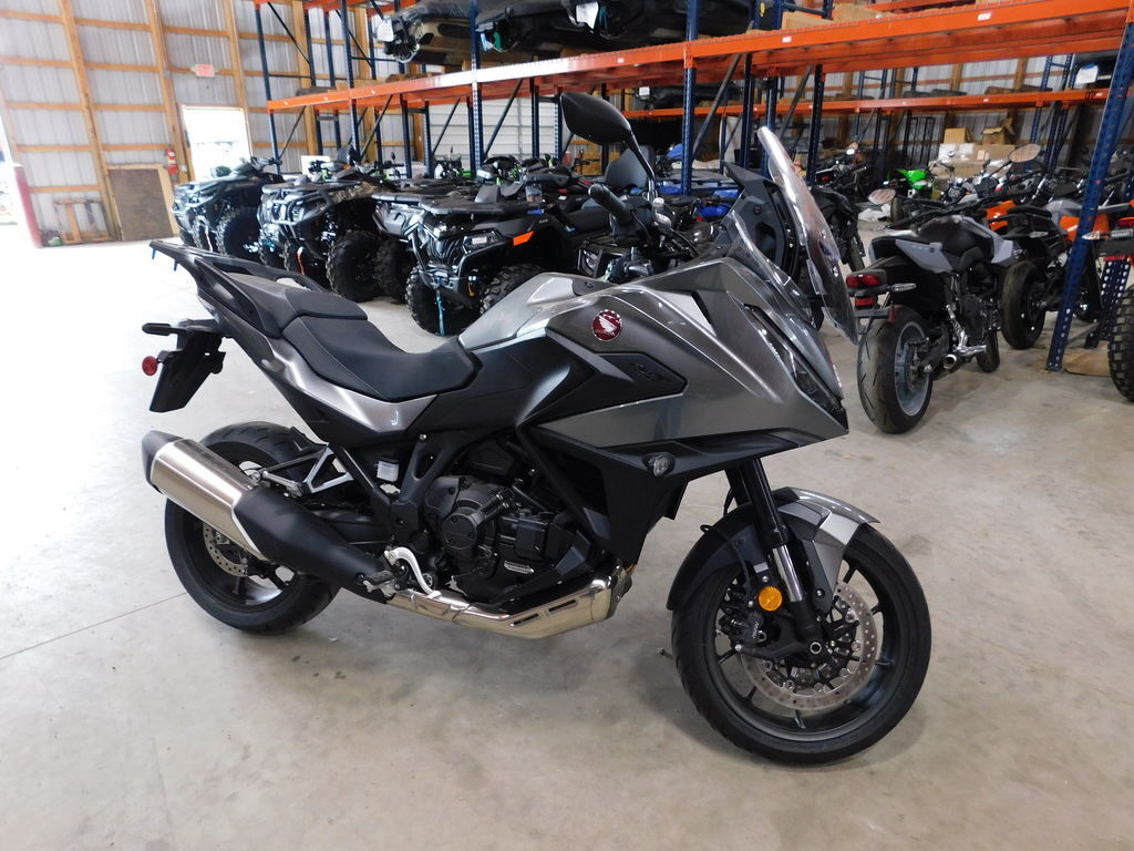 2026 Honda® NT1100 DCT DCT in Kalamazoo, MI