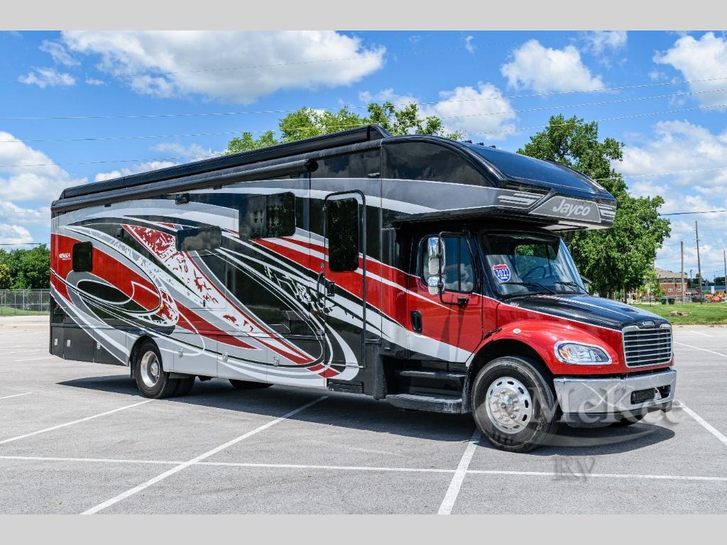 2022 Jayco Seneca Prestige 37M in perry IA
