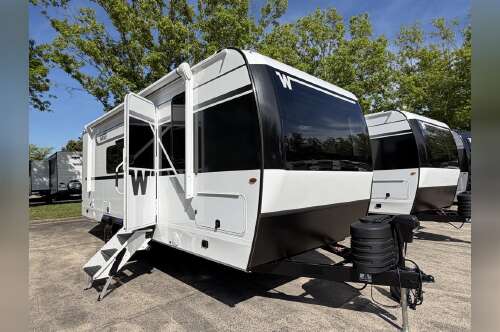 2027 Winnebago Thrive 22MLS in jasper GA