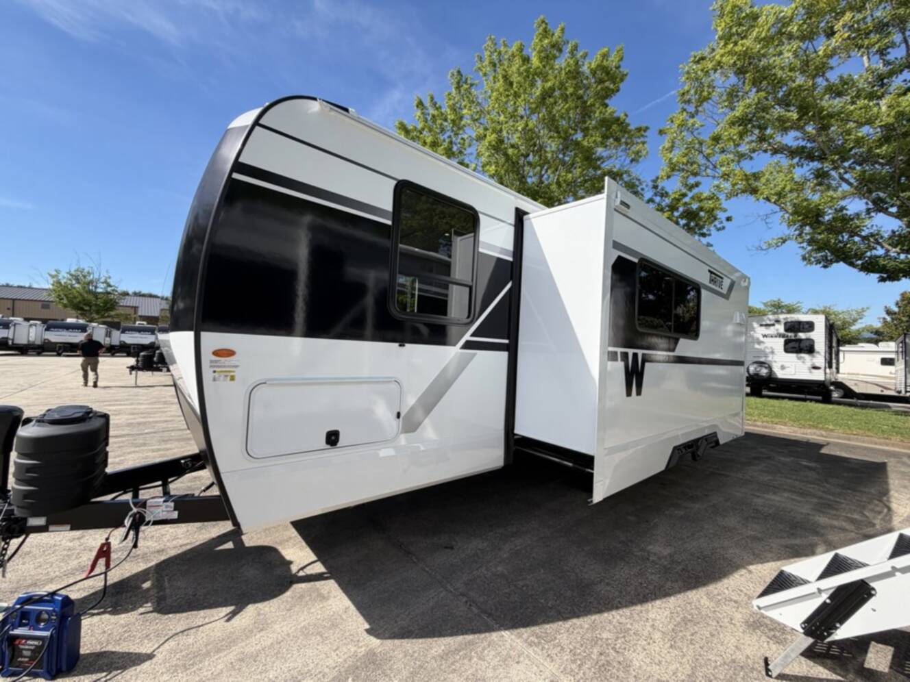 A photo of this 2027 Winnebago Thrive 22MLS
