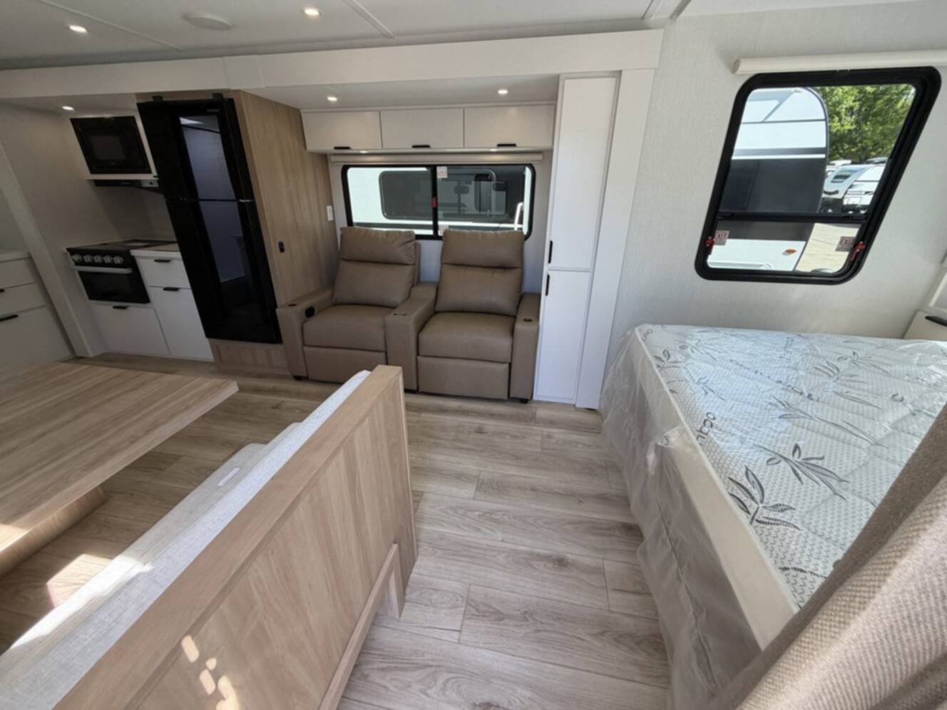 A photo of this 2027 Winnebago Thrive 22MLS