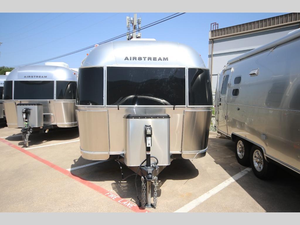 2022 Airstream Flying Cloud 25RBT 25RB TWIN in fort worth TX