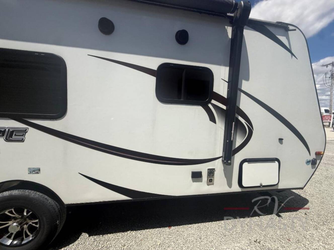A photo of this 2019 Kz Escape E180TH