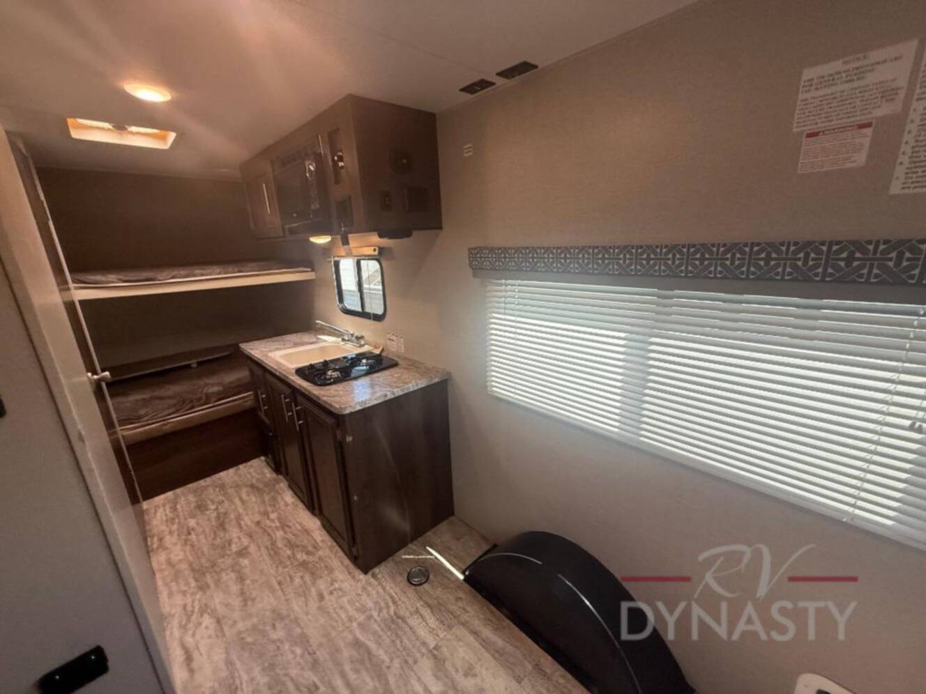 A photo of this 2019 Kz Escape E180TH