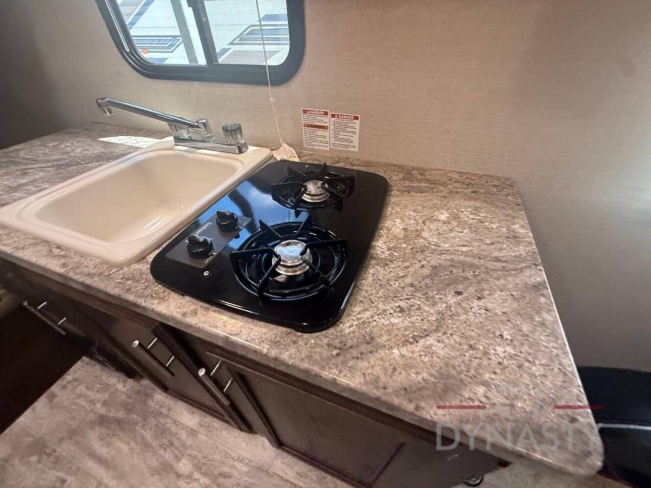 A photo of this 2019 Kz Escape E180TH
